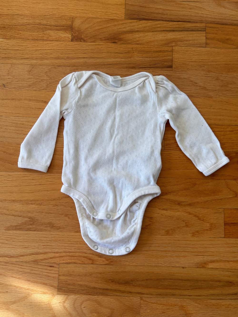 Classic 100% Cotton White Long-Sleeve Baby One-Piece Bodysuit